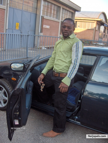  - click for next photo
