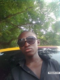 hi it is ginjah boy hope u are all fine? - click for next photo
