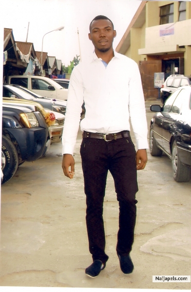  - click for next photo
