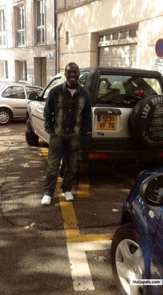  - click for next photo