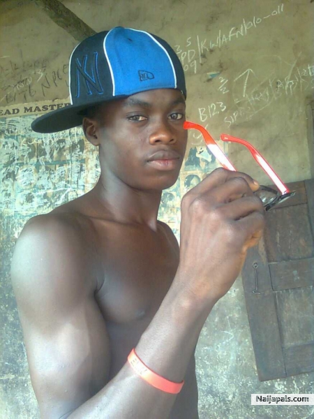  - click for next photo