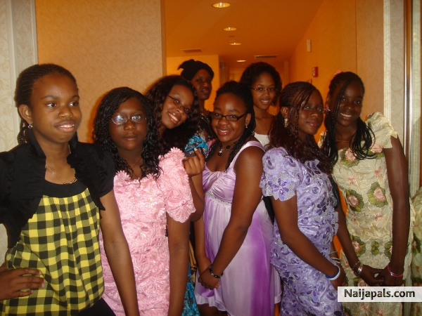 ogidi girlz - click for next photo