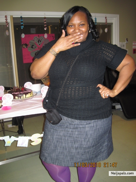 At Lecia' s baby shower at my p/t job - click for next photo