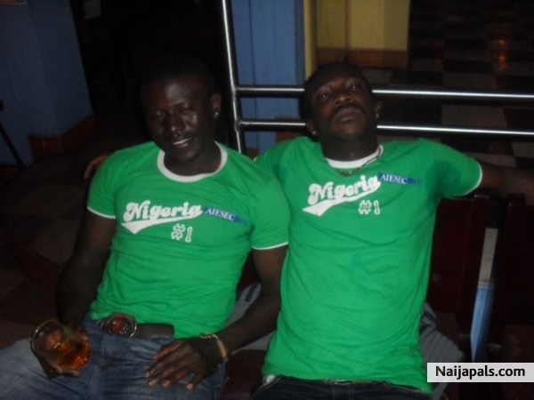 Naija independence 9ite in Quito Ecuador.. - click for next photo