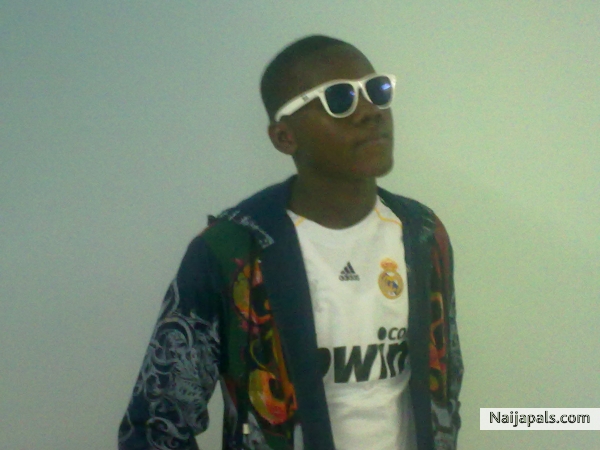  - click for next photo