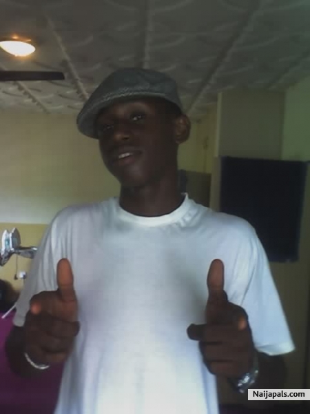  - click for next photo