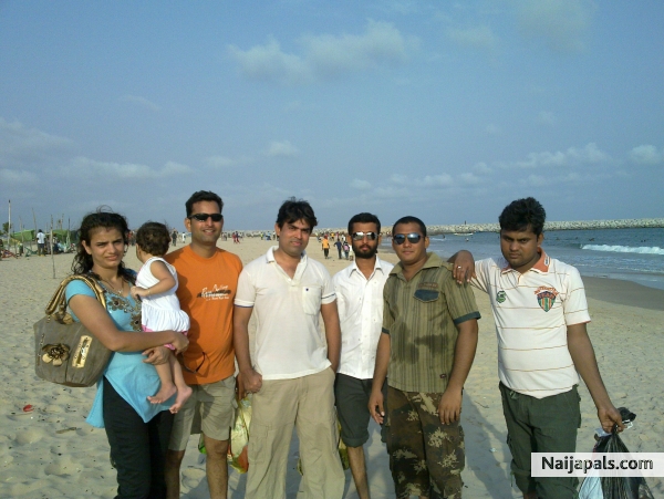  - click for next photo