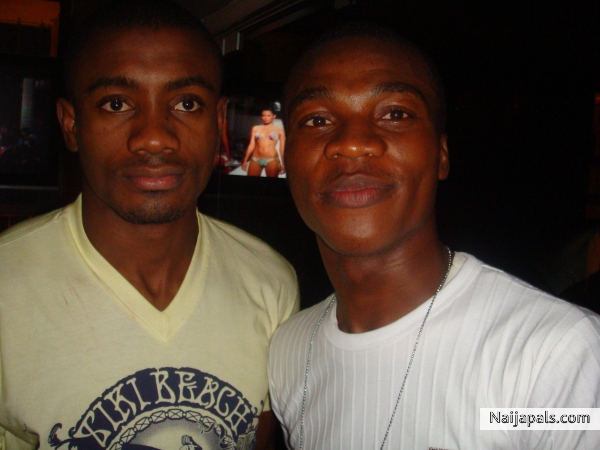 i n Kalou(chealsea)2 - click for next photo