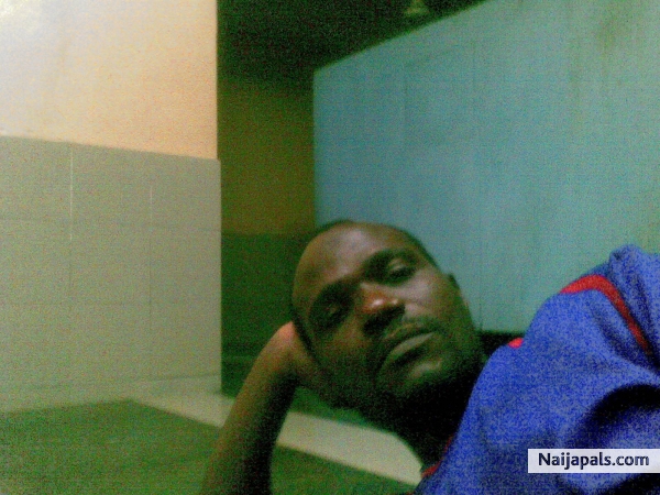 Naijarian1 - click for next photo