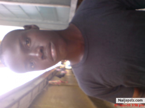 Lekan - click for next photo