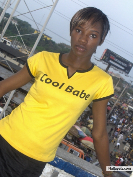 me?......i dont believe..........all this effizy........omo....am looking like a diva! na wa o! - click for next photo
