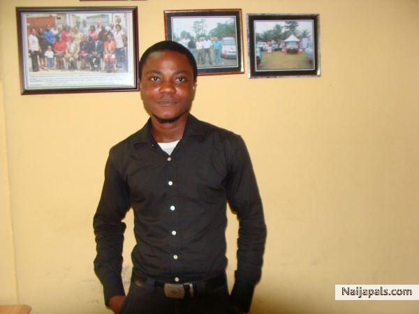  - click for next photo