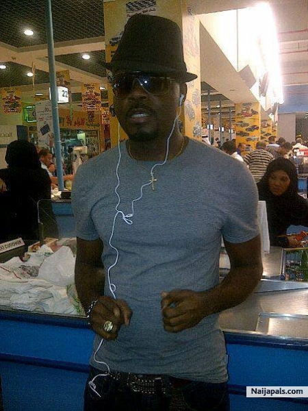 At LuLu Shooping Mall Qatar - click for next photo