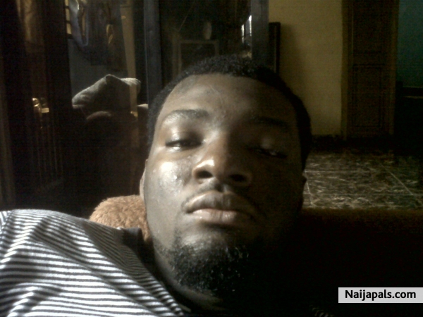 fineeeeeeee boy - click for next photo