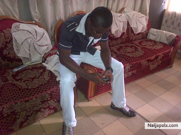  - click for next photo