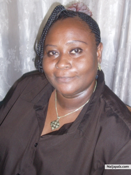 AYANFE MI - click for next photo