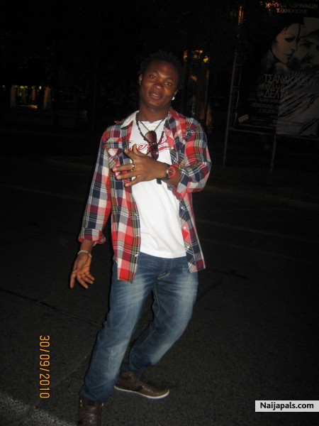  - click for next photo