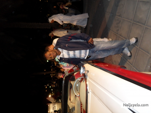  - click for next photo