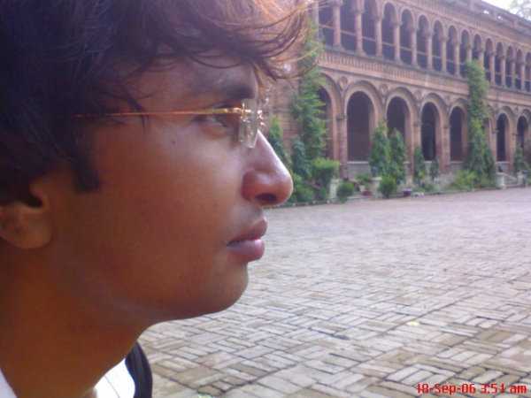  - click for next photo