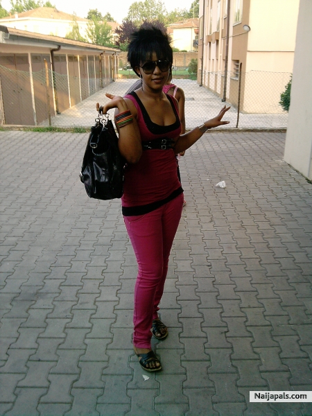  - click for next photo