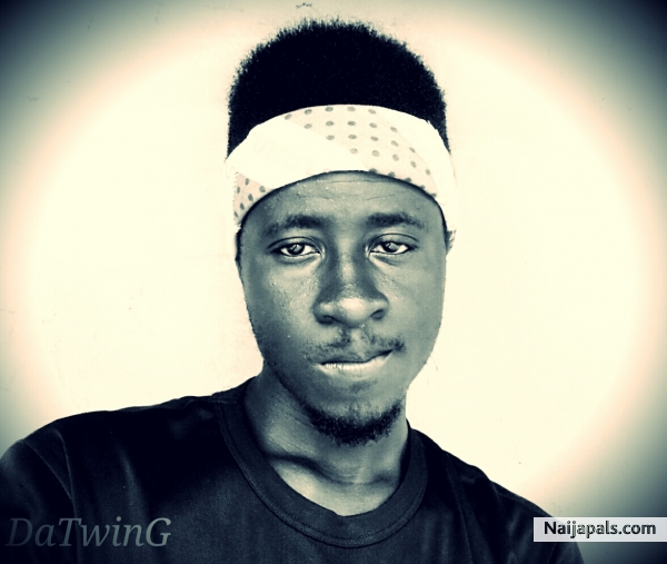 DaTwinG - click for next photo