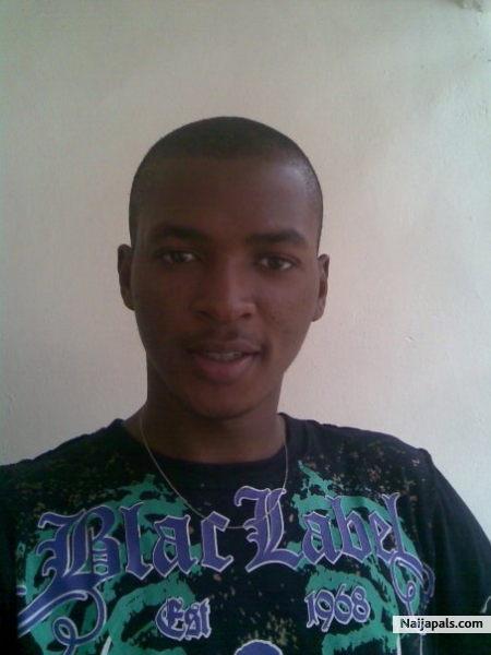 am mee - click for next photo