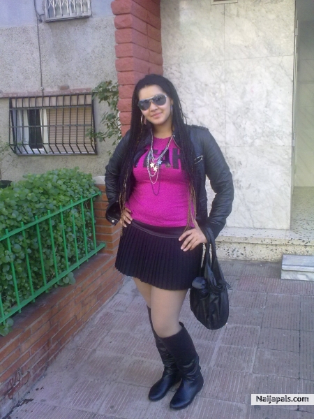  - click for next photo