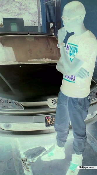  - click for next photo