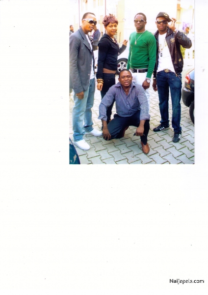  - click for next photo