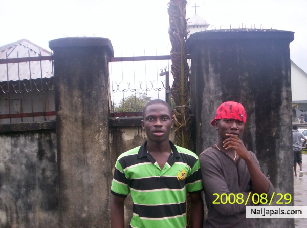  - click for next photo