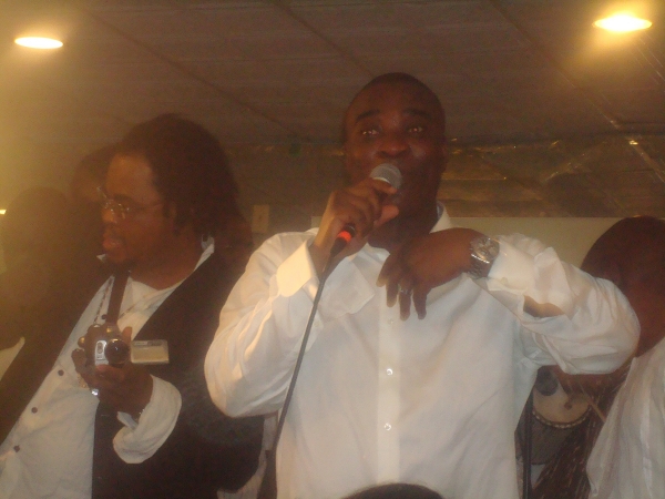 Wasiu Ayinde (Kwam1) 51st B-day in Chicago - click for next photo