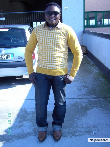  - click for next photo