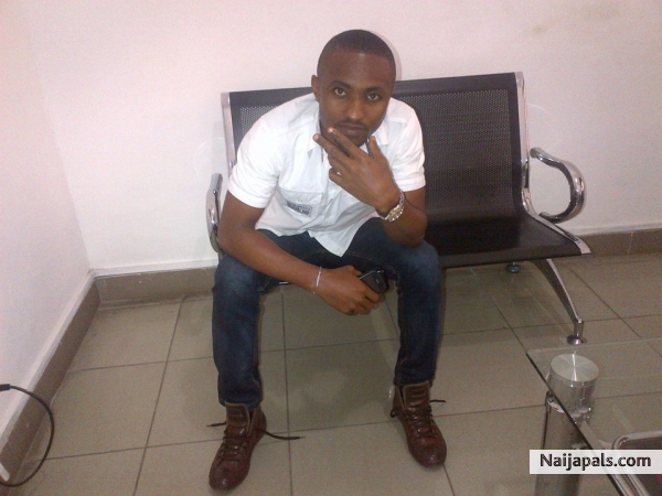  - click for next photo