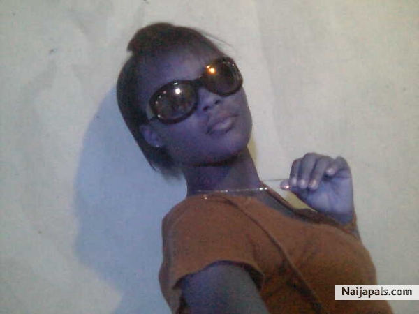jst moi.... - click for next photo