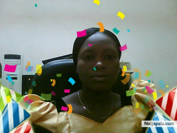 oyeniyi eunice - click for next photo