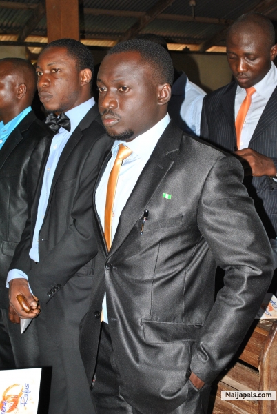 Moi @ Tunde' s Wedding @ Umunede, Delta State. - click for next photo