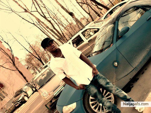  - click for next photo