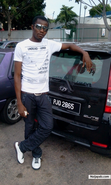  - click for next photo