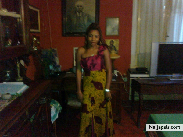  - click for next photo