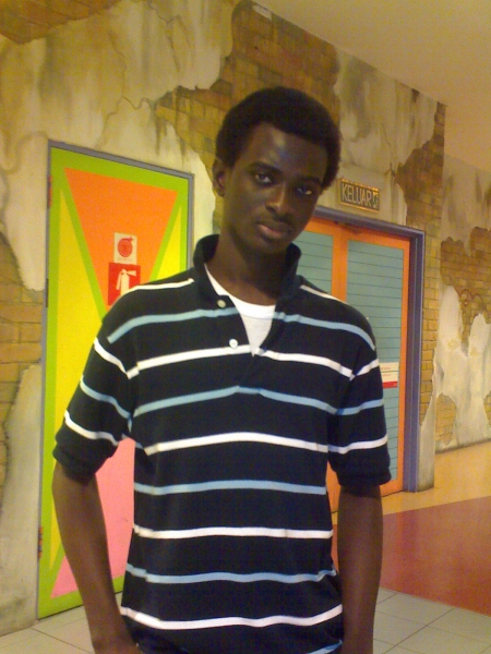  - click for next photo