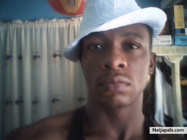 e - click for next photo