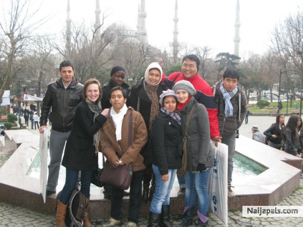  - click for next photo