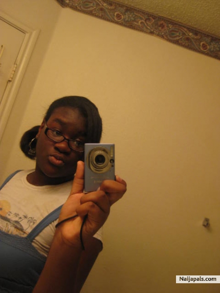 thuqqin f00liie - click for next photo