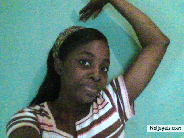 i am so hot!!!!!! - click for next photo