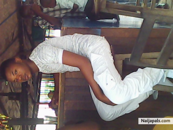  - click for next photo