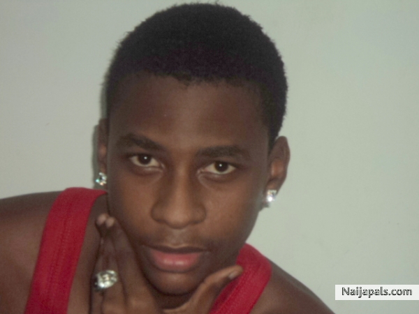 STUNNA - click for next photo