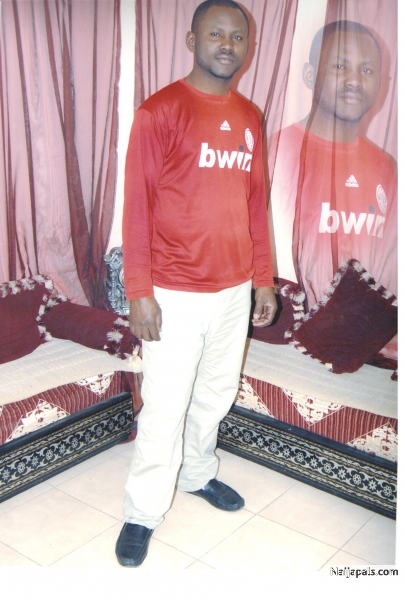  - click for next photo