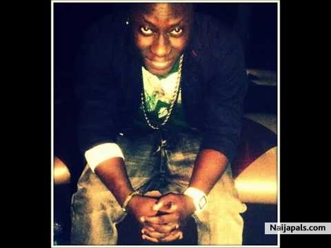 Xrazy_Bizzie !!... - click for next photo