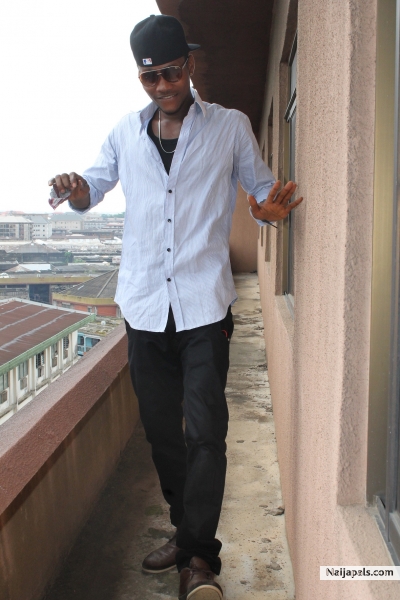 whatsup pals - click for next photo