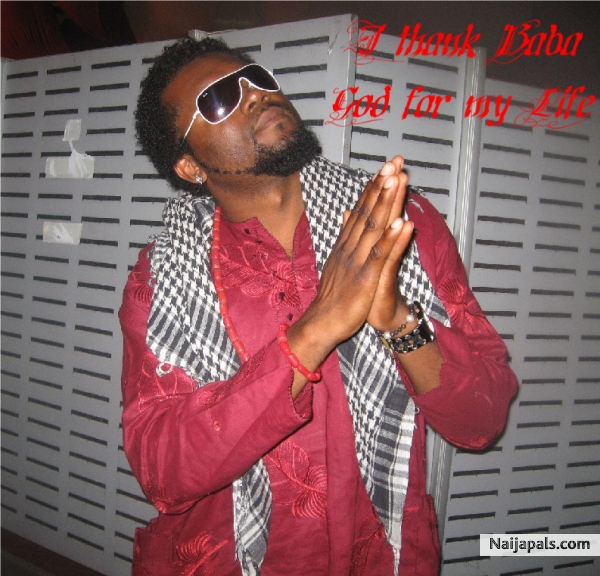 Thanks to Baba God, Nothing do me. - click for next photo